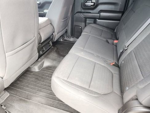 Used 2022 Chevrolet Silverado 1500 Custom w/ Safety Confidence Package image 15