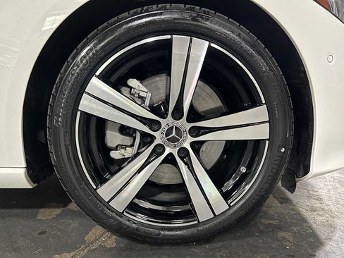 Used 2023 Mercedes-Benz C 300 4MATIC Sedan image 9
