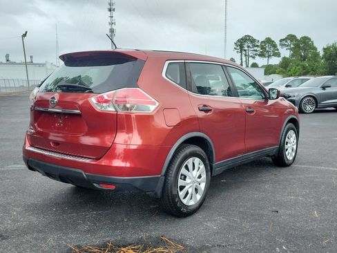 Used 2016 Nissan Rogue S FWD image 6