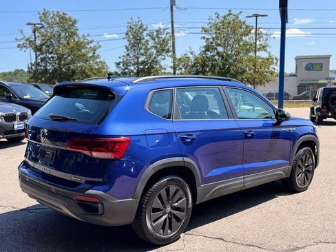 Used 2022 Volkswagen Taos S AWD/4WD image 6