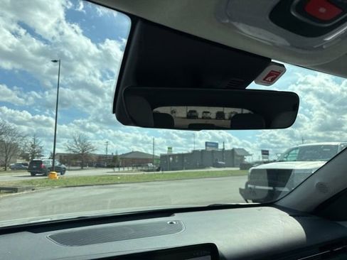 Used 2024 Hyundai Kona SEL w/ Convenience Package image 21