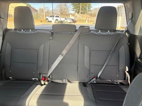 Used 2024 GMC Sierra 1500 SLE image 6