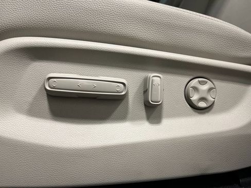 New 2026 Honda Odyssey EX-L image 14