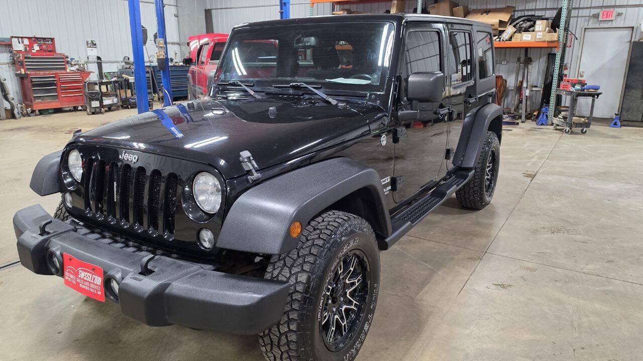 Used 2014 Jeep Wrangler Unlimited Sport w/ Quick Order Package 24S AWD/4WD image 5