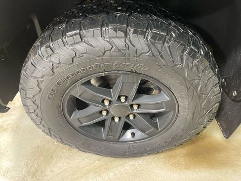 Used 2009 Chevrolet Silverado 1500 W/T image 10