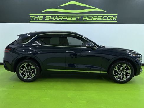 Used 2022 Genesis GV70 2.5T w/ Advanced Package AWD/4WD image 11