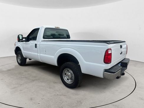 Used 2016 Ford F250 XL w/ Power Equipment Group AWD/4WD image 4