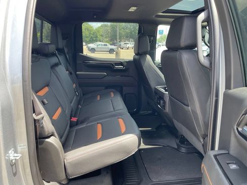 Used 2023 GMC Sierra 1500 AT4 w/ AT4 Premium Package AWD/4WD image 39