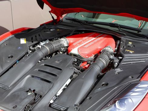 Certified 2023 Ferrari 812 Competizione image 40