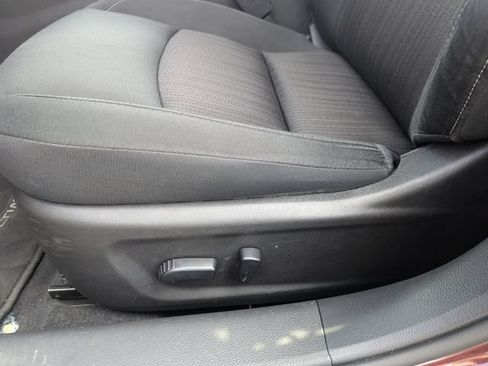 Used 2024 Nissan Altima 2.5 SV FWD image 26