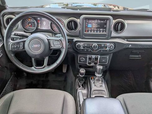 Used 2019 Jeep Wrangler Unlimited Sport S AWD/4WD image 14