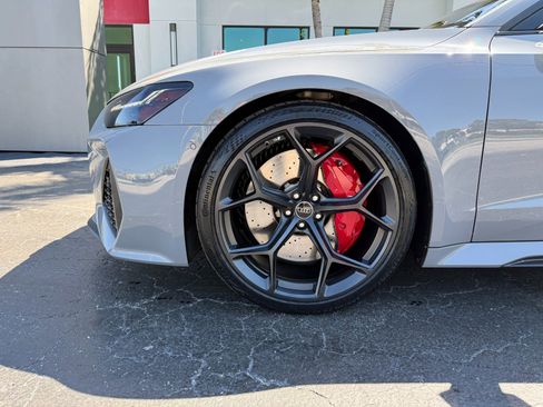 Used 2024 Audi RS 7 Performance image 14