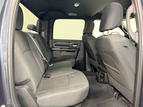 Used 2025 RAM 2500 Big Horn AWD/4WD image 15