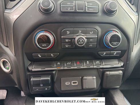 Used 2021 Chevrolet Silverado 1500 RST w/ Convenience Package II AWD/4WD image 13