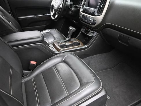 Used 2020 GMC Canyon Denali AWD/4WD image 9