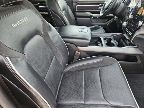 Used 2025 RAM 1500 Laramie AWD/4WD image 13