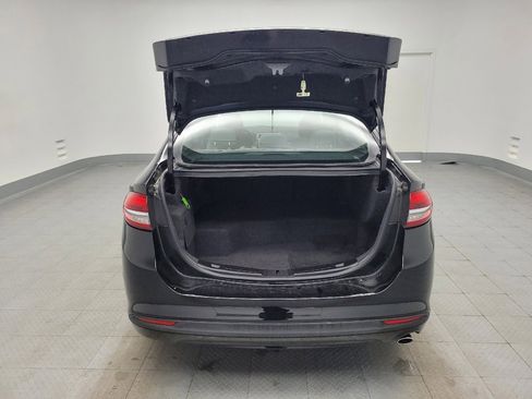 Used 2018 Ford Fusion S FWD image 29