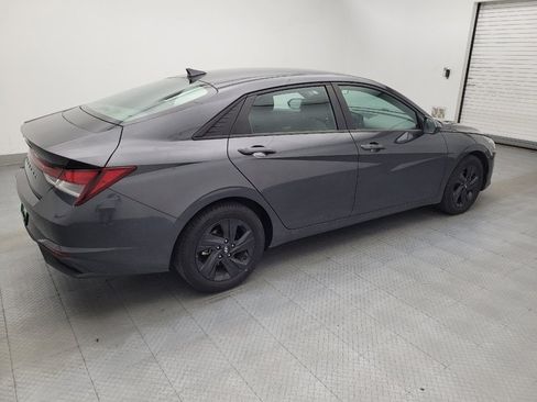 Used 2021 Hyundai Elantra SEL FWD image 10
