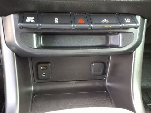 Used 2016 Chevrolet Colorado LT w/ Midnight Edition AWD/4WD image 25