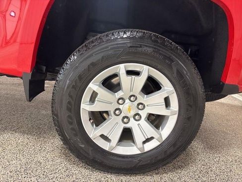 Used 2018 Chevrolet Colorado LT w/ LT Convenience Package image 34