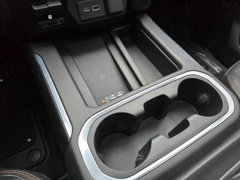 Used 2021 GMC Sierra 1500 AT4 w/ AT4 Preferred Package image 31