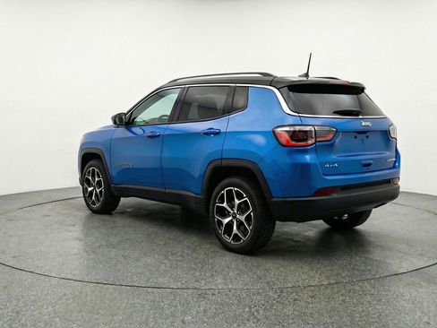 Used 2025 Jeep Compass Limited AWD/4WD image 6