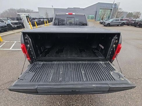 Used 2017 Ford F150 Lariat w/ Equipment Group 502A Luxury image 10