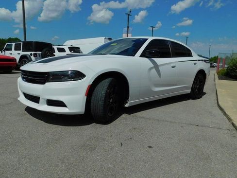 Used 2023 Dodge Charger SXT image 18