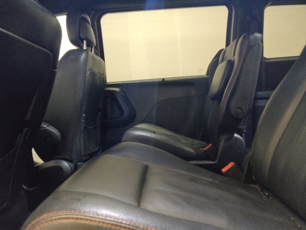 Used 2019 Dodge Grand Caravan GT FWD image 18