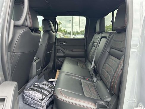 New 2025 Nissan Frontier PRO-4X w/ Pro Premium Package image 13
