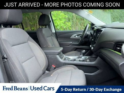 Used 2020 Chevrolet Traverse LS AWD/4WD image 14