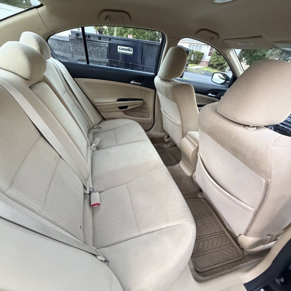 Used 2012 Honda Accord LX image 4