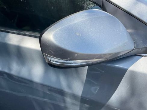 Used 2016 Hyundai Elantra Value Edition FWD image 3