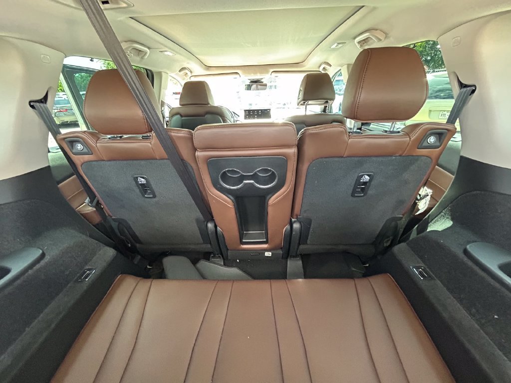 Used 2022 Acura MDX w/ Technology Package FWD image 16