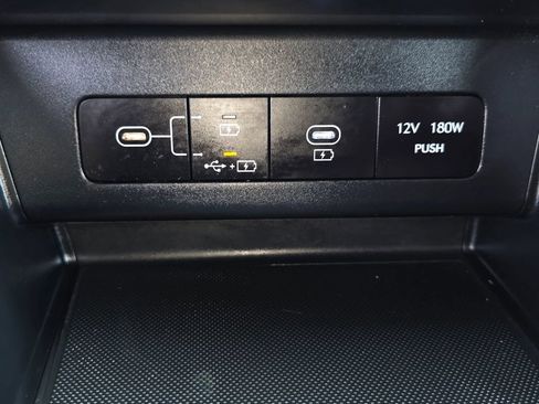 Used 2025 Hyundai Sonata SEL FWD image 16