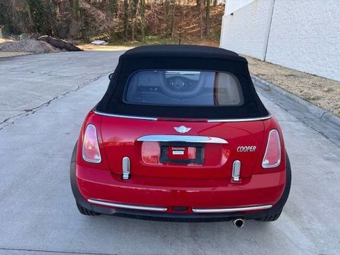 Used 2005 MINI Cooper Convertible image 13