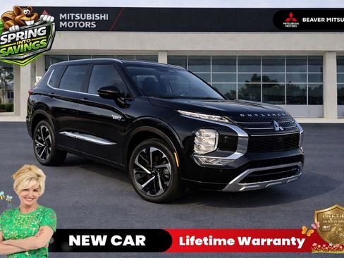 New 2025 Mitsubishi Outlander SE image 1