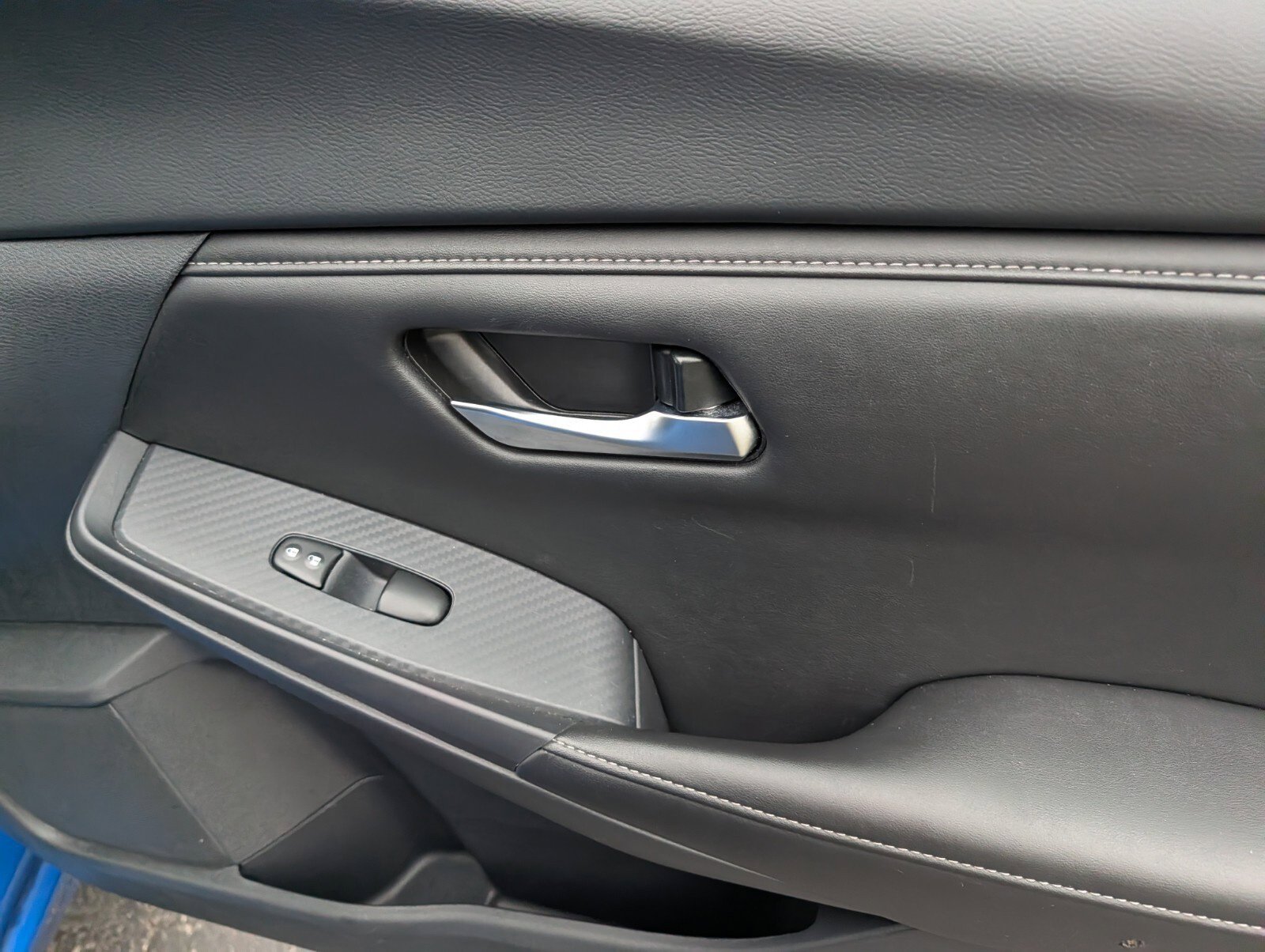 Used 2024 Nissan Sentra SV FWD image 24