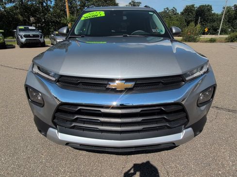 Used 2023 Chevrolet TrailBlazer LT FWD image 11