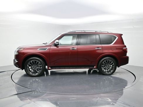 Used 2024 Nissan Armada Platinum w/ Captain's Chairs Package image 3