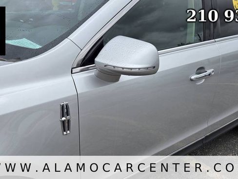 Used 2015 Lincoln MKT AWD w/ Equipment Group 201A image 9