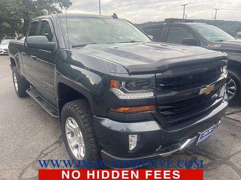 Used 2018 Chevrolet Silverado 1500 LT w/ All Star Edition AWD/4WD image 4