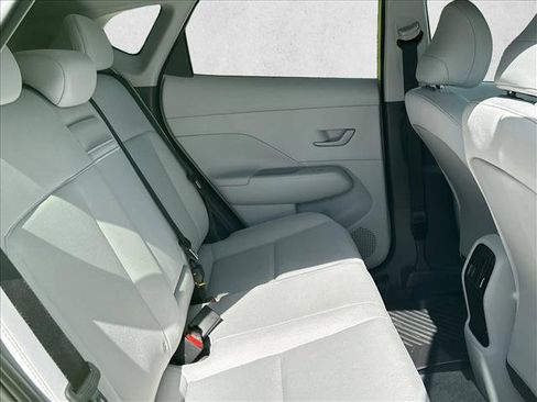 Used 2024 Hyundai Kona SEL image 15