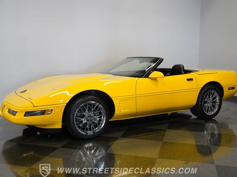 Used 1996 Chevrolet Corvette Convertible image 6