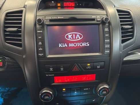 Used 2013 Kia Sorento SX w/ SX Premium Pkg FWD image 19