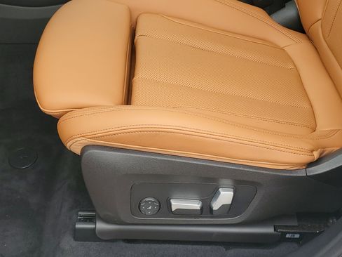 Certified 2023 BMW X3 M40i image 9