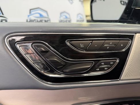 Used 2020 Lincoln Navigator L Black Label image 12