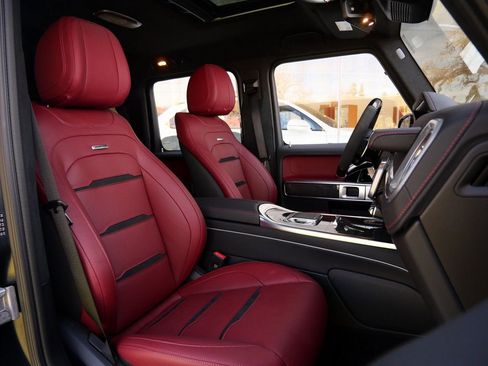Used 2025 Mercedes-Benz G 63 AMG 4MATIC w/ Night Package Magno image 24