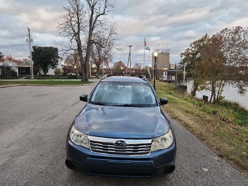 Used 2013 Subaru Forester 2.5X AWD/4WD image 8