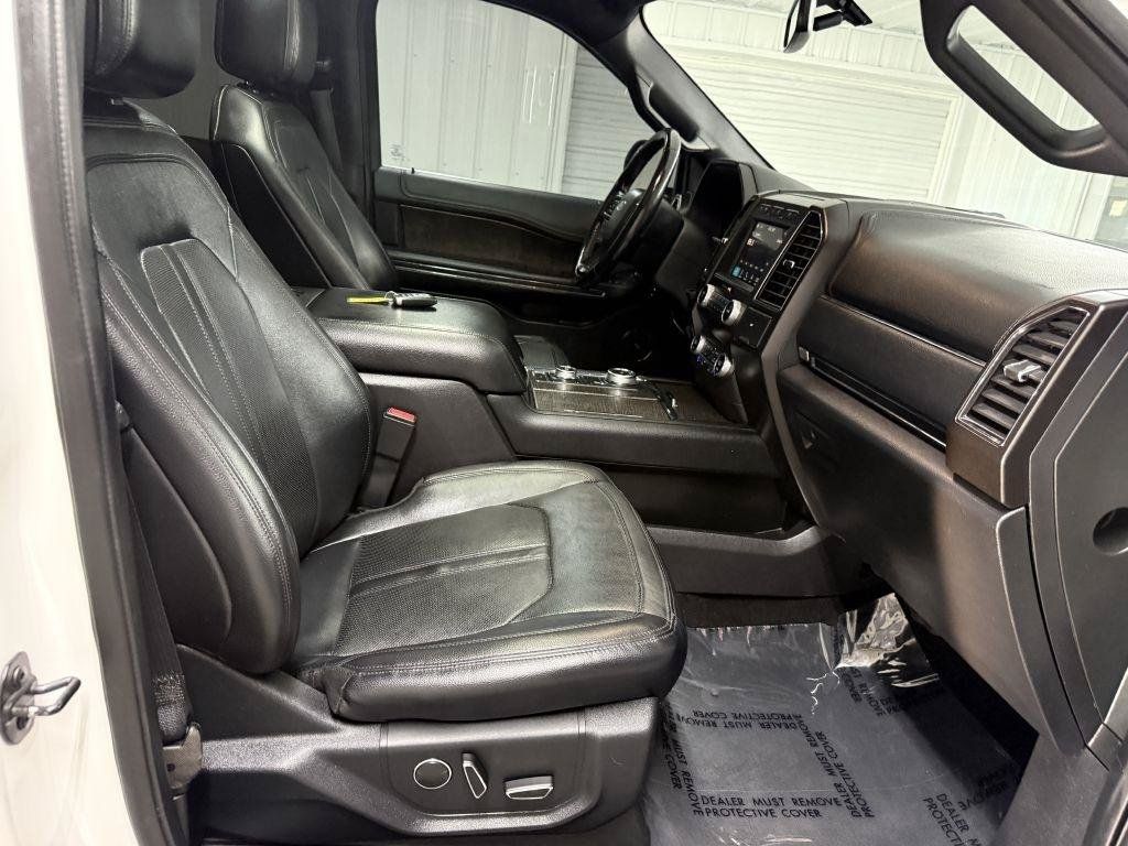 Used 2019 Ford Expedition Max Limited w/ Equipment Group 301A AWD/4WD image 38